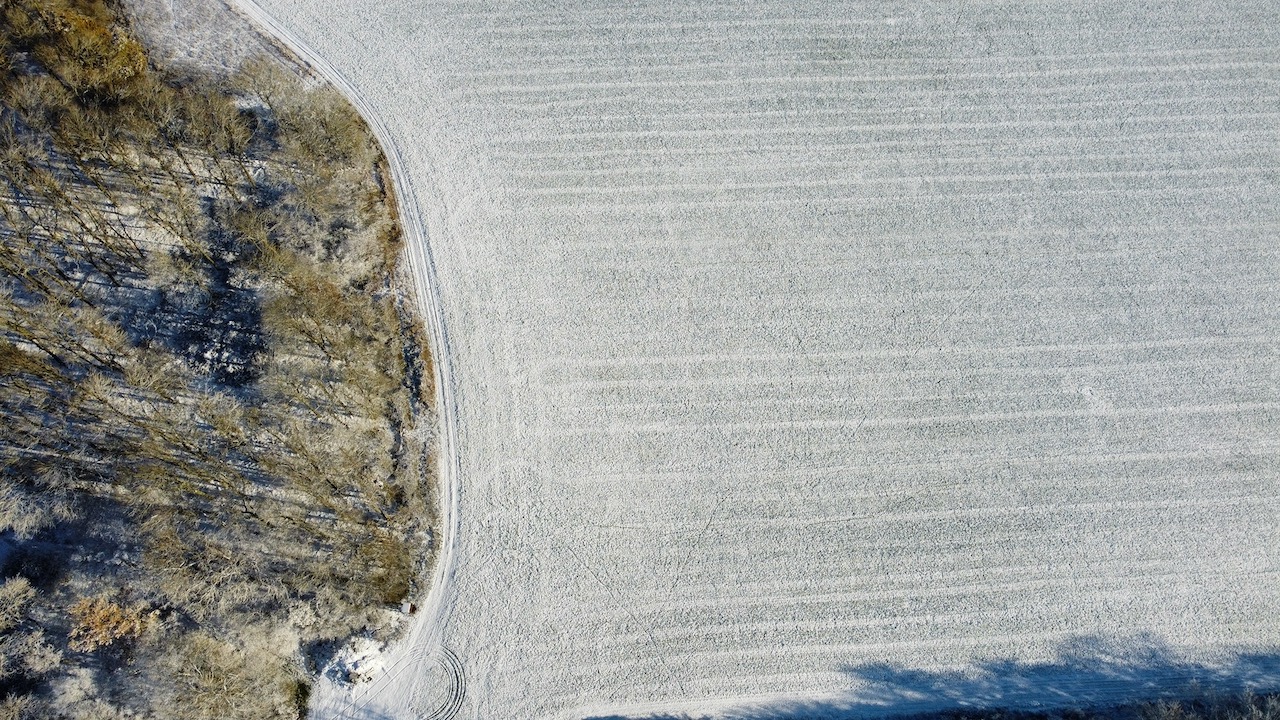 Snow patterns in fields from above